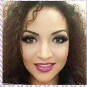 Meet your Posher, Alma